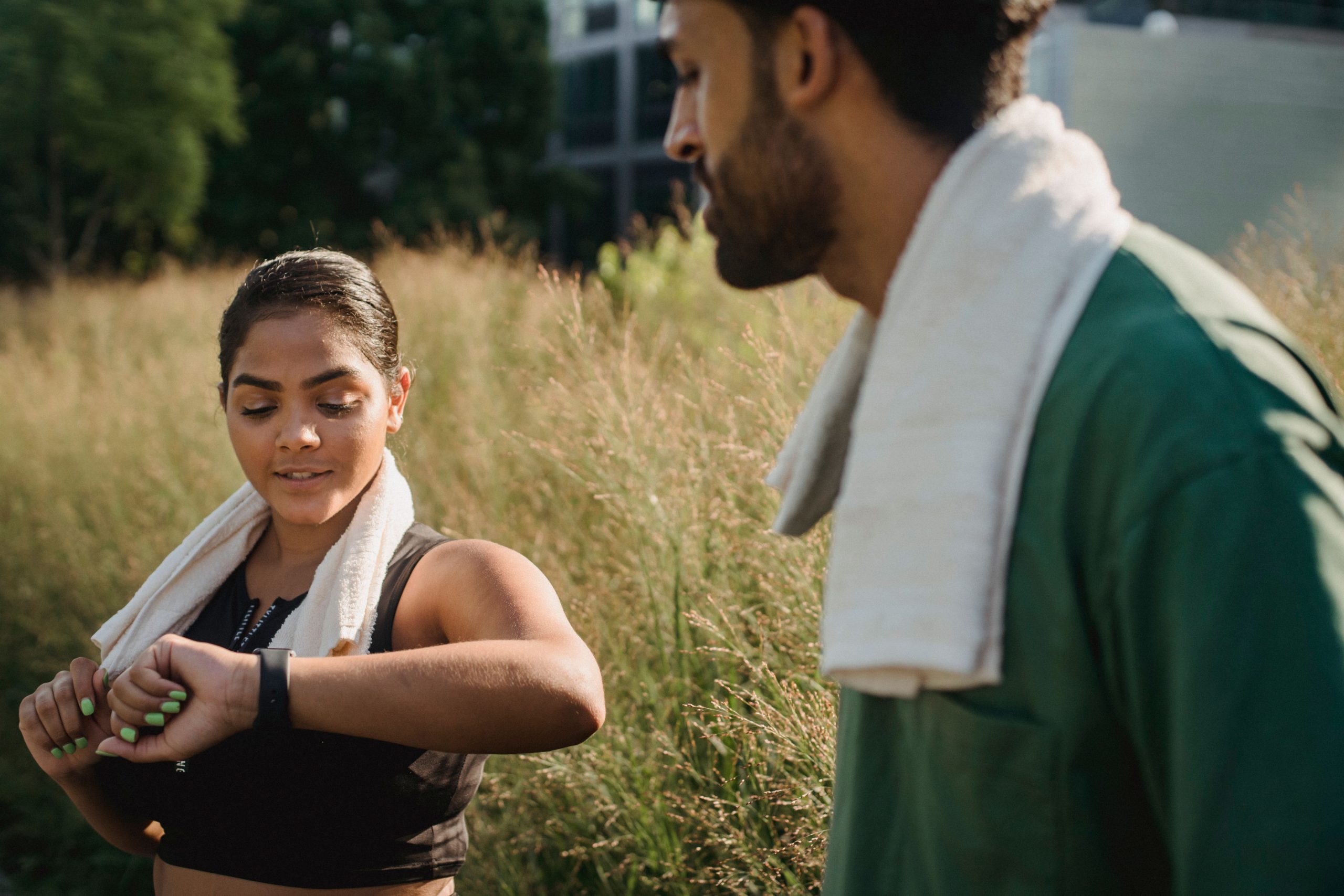 Comparing recovery wearables and fitness trackers
