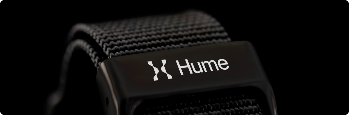 Hume Band 2.0 with a black woven strap